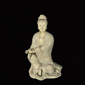 An Exquisite Blance-De-Chine Statue of Avalokitesvara