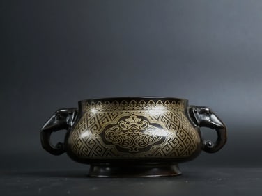 An Exquisite Bronze Inlaid Silver Flower Pattern Elephant-Ears Tripod Censer