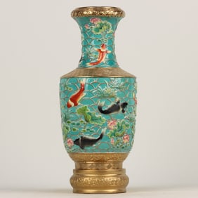 An Exquisite Enamel GiltLotus and Fish Pattern Vase