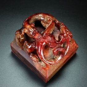An Exquisite Gaogu Jade Dragon Seal