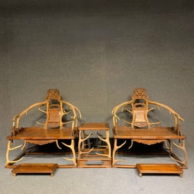 A Set of Fine huali wood Dragon Pattern Deer Antler Throne