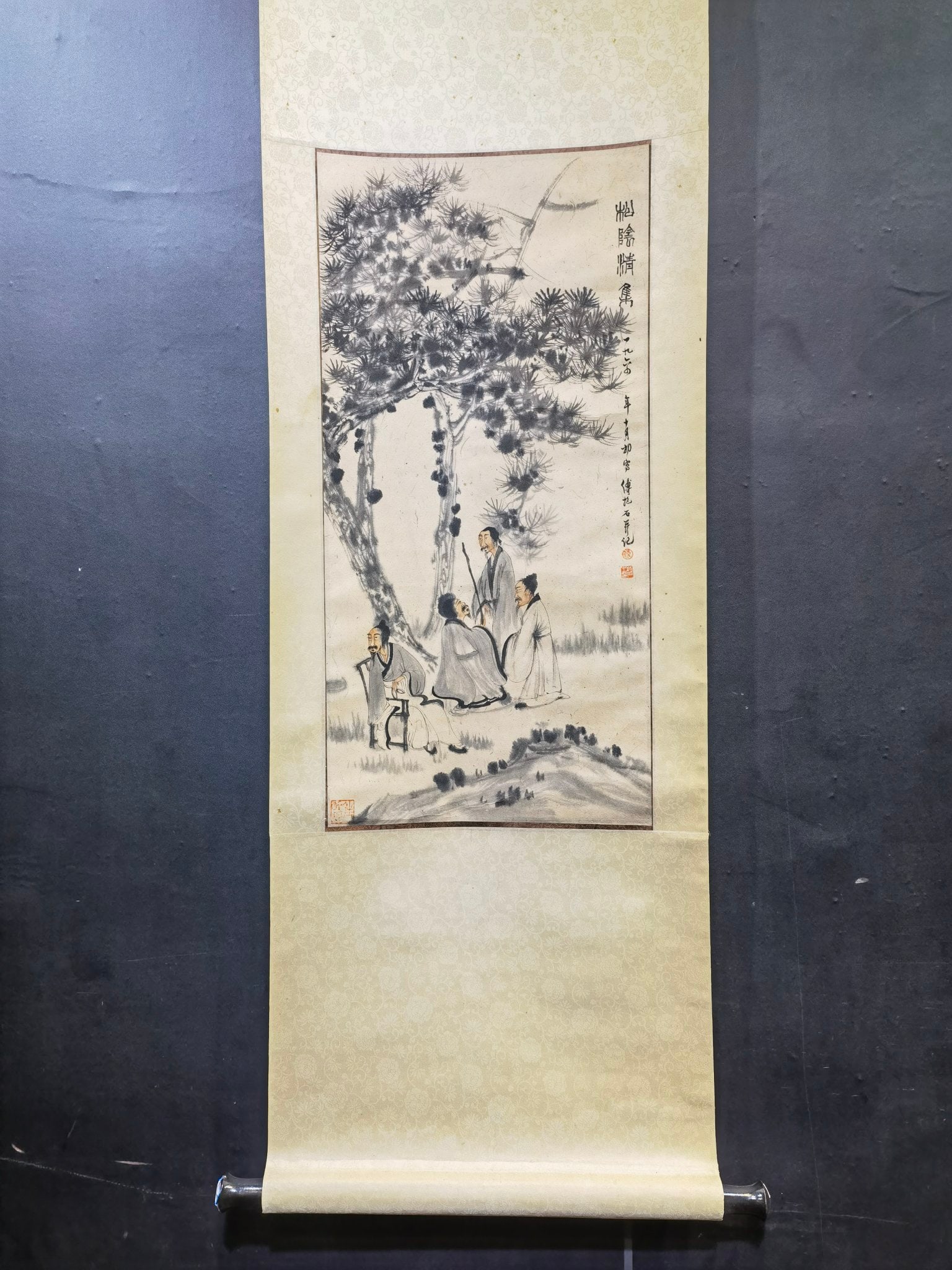 A Chinese Vertical Scroll Ink Painting of Figure on Paper: A Chinese Vertical Scroll Ink Painting of Figure on Paper,Fu Baoshi,Size:13.4inx27.2in 一幅中国水墨人物画立轴,傅抱石