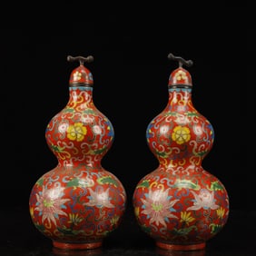 A Pair of Ecmxquisite Cloisonne Lotus Pattern Gourd-Shaped Vases