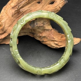 An Exquisite Yellow Jade Hollow Plum Blossom Pattern Bracelets