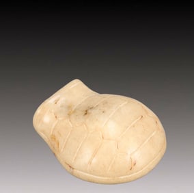 An Archaic Hongshan Culture White chicken bones Turtle shell Pendant