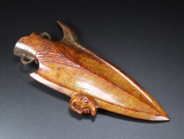An Exquisite Gaogu Jade Sword