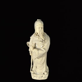 An Exquisite Blance-De-Chine Statue of Guan Gong