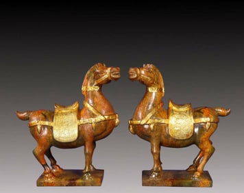 A Pair of Exquisite White Jade Cover with Gold Horse Ornaments