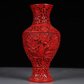 An Exquisite Carved Red Lacquer Peony Pattern Vase