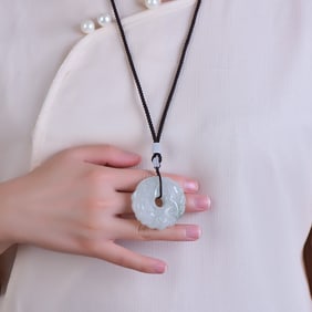 An Exquisite White Jade Dragon Pattern Pendant
