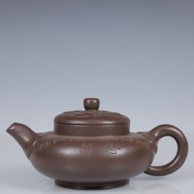 An Exquisite Purple Sands Bamboo Pattern Teapot