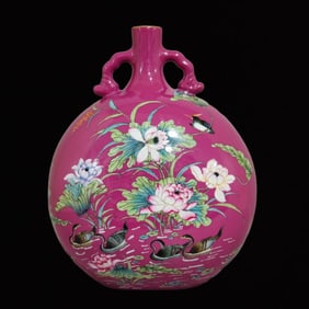 A Precious Ruby Red-Glazed Flower and Bird Pattern Painted Gold Double-Ears Vase