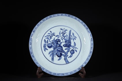A Rare Blue and White Flower and Bird Pattern Plate