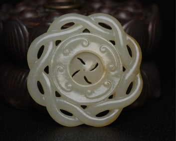 An Exquisite White Jade Pendant