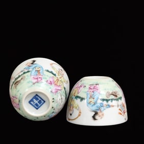 A Pair of Exquisite Famille-Rose Character and Story Pattern Cups