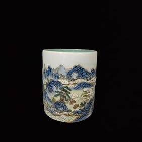 An Exquisite Famille-Rose Landscape Pattern Brush Pot