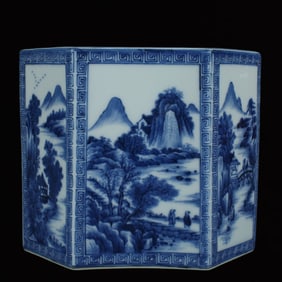 An Exquisite Blue and White Landscape and Figure Pattern Brush Pot