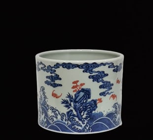 An Exquisite Blue and White Underglaze-Red Auspicious Cloud and Bats Pattern Brush Pot