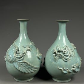 A Pair of Exquisite Ru yao Sky Blue Glazed Flower and Phoenix Pattern Vases