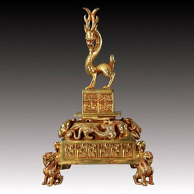 A Set of Exquisite Gilt Bronze Dragon Pattern Seal, With Poem