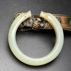 An Exquisite White Jade Pig and Dragon Bracelets