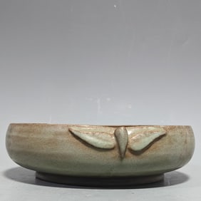 An Exquisite Ru yao Brush Washer