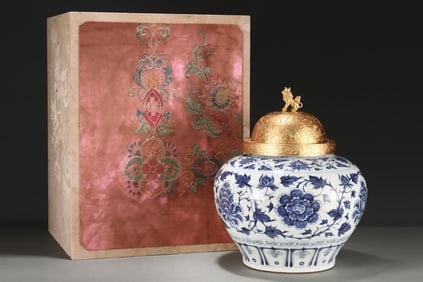 A Rare Blue and White Lotus Pattern  Jar , with Gilt Cover