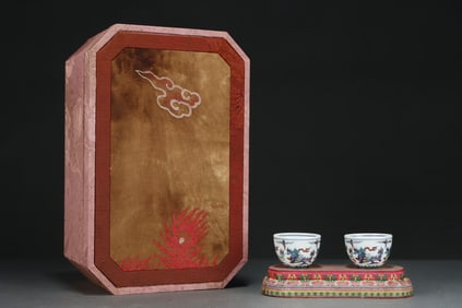 A Pair of Exquisite Doucai Dragon Pattern Cups