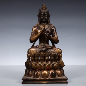 A Solemn Gilt Bronze Statue of Amitayus