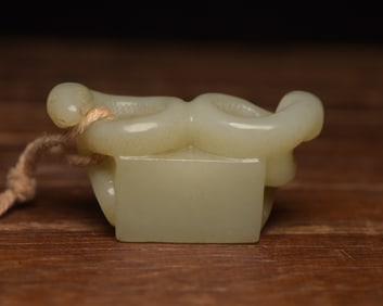 An Exquisite White Jade Seal