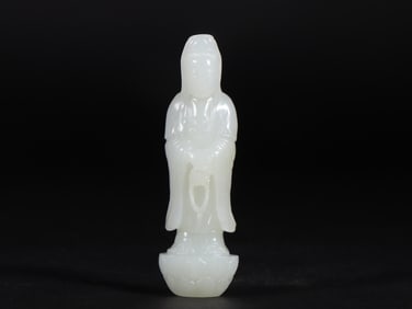 An Exquisite White Jade Statue of Avalokitesvara