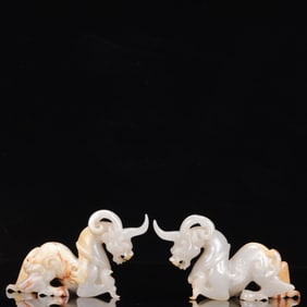 A Pair of Exquisite White Jade Auspicious Beast Ornaments