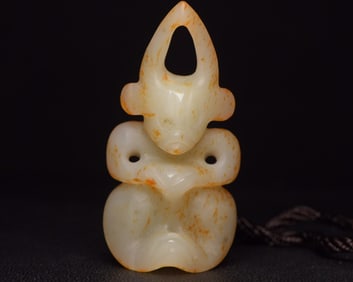 An Exquisite White Jade Figure Pendant
