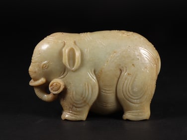 An Exquisite White Jade Elephant Ornament