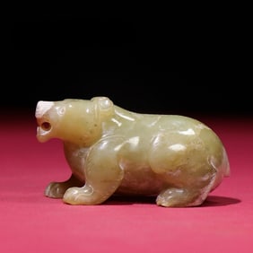 An Exquisite White Jade Bear Hand Piece