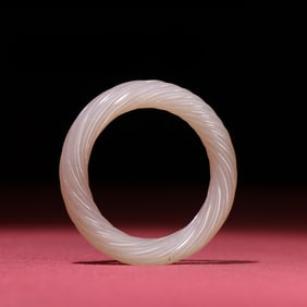 An Exquisite White Jade Ring
