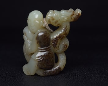 An Exquisite White Jade Dragon Pattern  Pendant