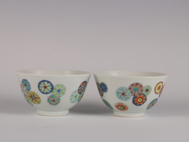 An Exquisite Doucai Flower Pattern Cup