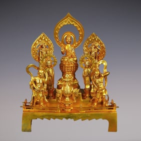 An Exquisite Gilt Bronze Buddha Statue