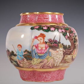 An Exquisite Enamel Painted Gold Lotus Pattern Character and Story Pattern Brush Washer
