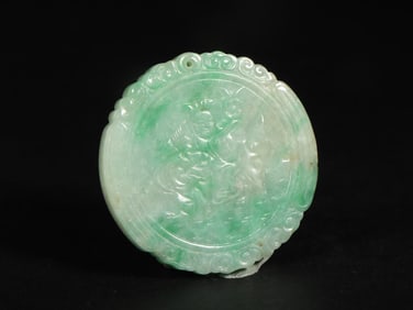 An Exquisite Jasper Figure Pattern Ornament