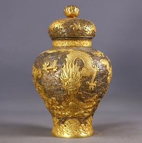 An Exquisite Gilt Bronze Dragon Pattern Seawater Pattern Jar