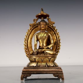 A Exquisite Gilt Bronze Statue of Sakyamuni Buddha statue