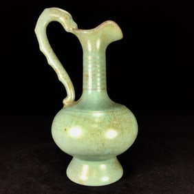 An Exquisite Ru yao Ewer