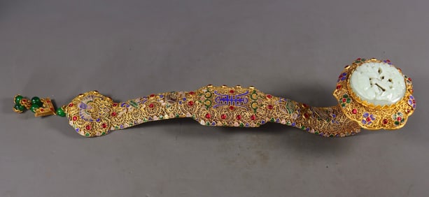 An Exquisite Gilt Bronze Inlaid White Jade Bats and Peach Pattern Eight Treasures Pattern Ruyi
