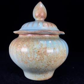 An Exquisite Ru yao Jar
