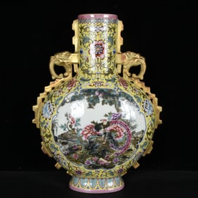 A Huge Yellow Ground Enamel Gilt Flower and Bird Pattern Beast-Ears Vase