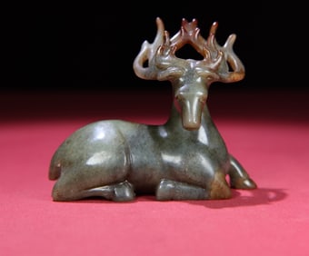 An Exquisite White Jade Deer Ornament