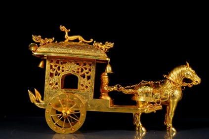 A Rare Gilt Bronze Dragon Pattern Ornament