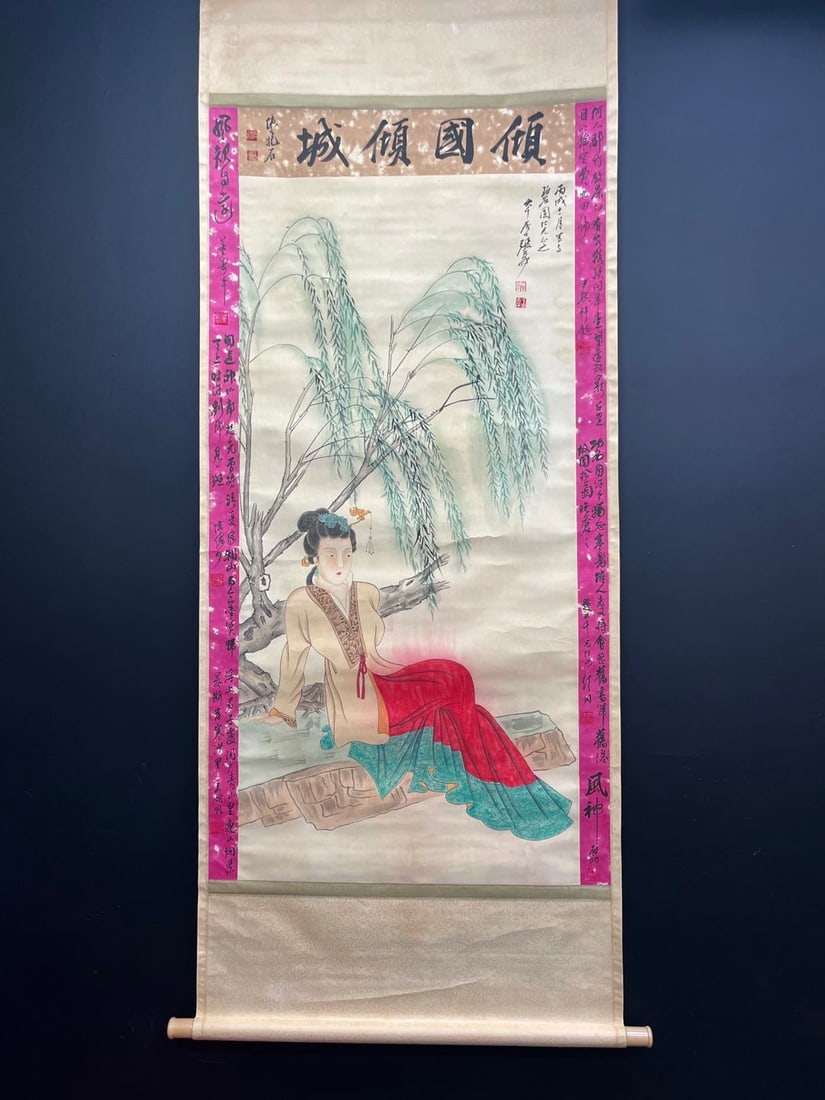 A Chinese Vertical Scroll Ink Painting of Figure on Paper,Zhang Daqian: A Chinese Vertical Scroll Ink Painting of Figure on Paper,Zhang Daqian,Size:29.5inx57.5in 一幅中国水墨人物画立轴,张大Õ